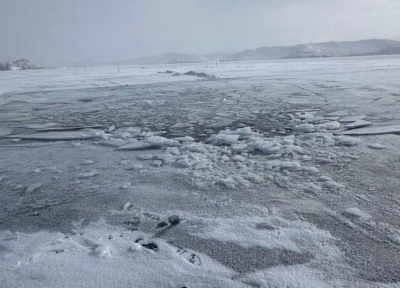 Водитель авто с туристами, провалившимся под лед на Байкале, нарушил правила