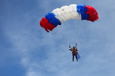 Российский экстремал Сергей Бойцов установил рекорд по прыжку из стратосферы