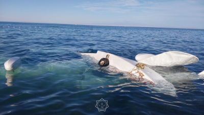 Дельтаплан упал в воду на Алаколе