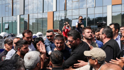 В Стамбуле массовые протесты переросли в беспорядки