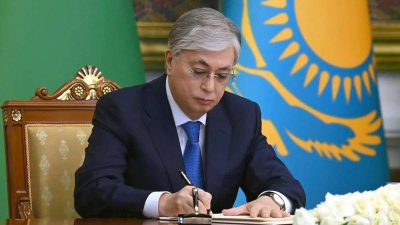 Токаев поздравил соотечественников с Днём семьи