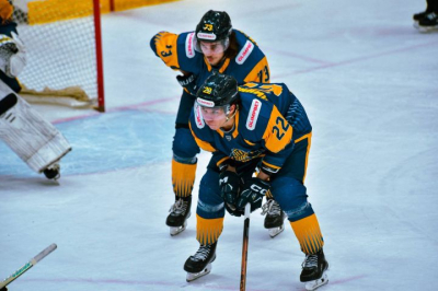 &laquo;Не хватает нам пока опыта в концовке&raquo;: ХК &laquo;Челны&raquo; уступил одну шайбу