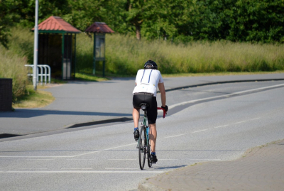 Велосипедист скончался от остановки сердца во время гонки во Франции