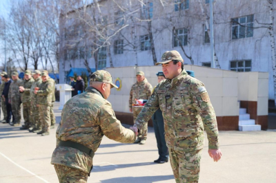 Модернизация МЧС: военнослужащие получили новую спецтехнику