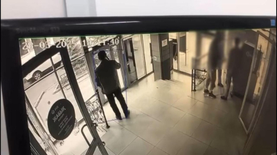 В Уральске задержали подозреваемых в краже 680 тысяч тенге из банковского терминала