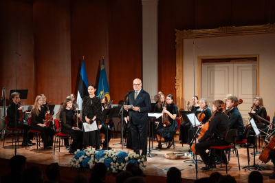 Президент Эстонии рассказал о дружбе с Казахстаном и подарке, который зазвучит в Аркалыке