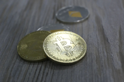 Стоимость биткоина достигла отметки $100 тысяч