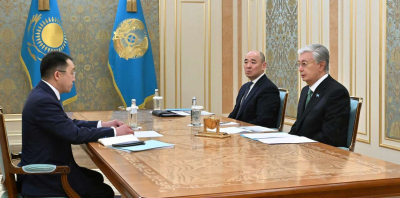 Токаев поручил министру транспорта увеличить количество внутренних и международных авиарейсов