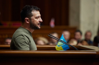 Мендель: Зеленский не добьется прекращения ударов по Украине