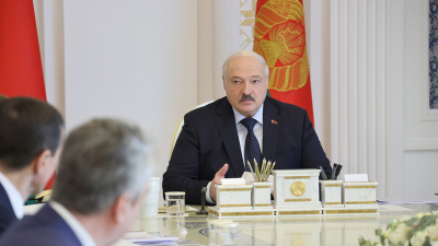 Лукашенко поздравил Трампа с 250-летием США