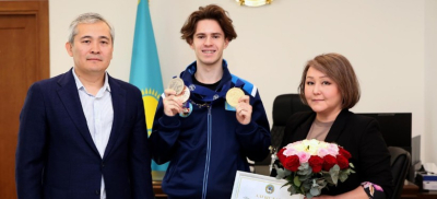 Фигурист Михаил Шайдоров получил денежный сертификат от акимата Алматы
