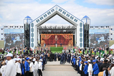 &quot;Абай – личность мирового значения&quot;: спикер Сената зачитал поздравление президента РК