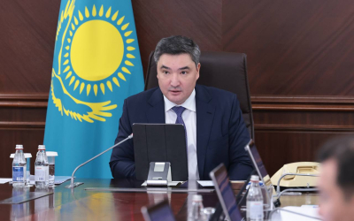 Бектенов сделал замечание акиму ЗКО из-за качества дорог