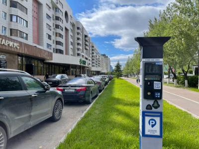 Депутат требует раскрыть условия договоров операторов платных парковок с акиматами