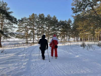 В Челнах желающих приглашают на занятия по скандинавской ходьбе