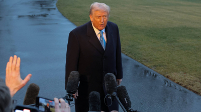 Трамп пообещал ввести пошлины на нефть, газ, чипы и товары из Европы