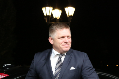 Фицо раскритиковал ЕК за снятие санкций на мех соболя