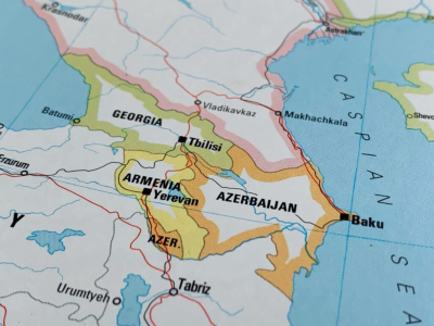 Токаев отреагировал на мирное соглашение между Азербайджаном и Арменией