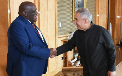 Минниханов обсудил с послом Уганды развитие отношений