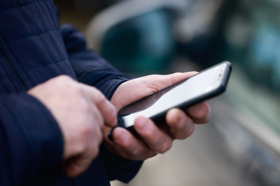 Пенсионер из Казани вернул себе 250 тысяч рублей, отданные аферистам